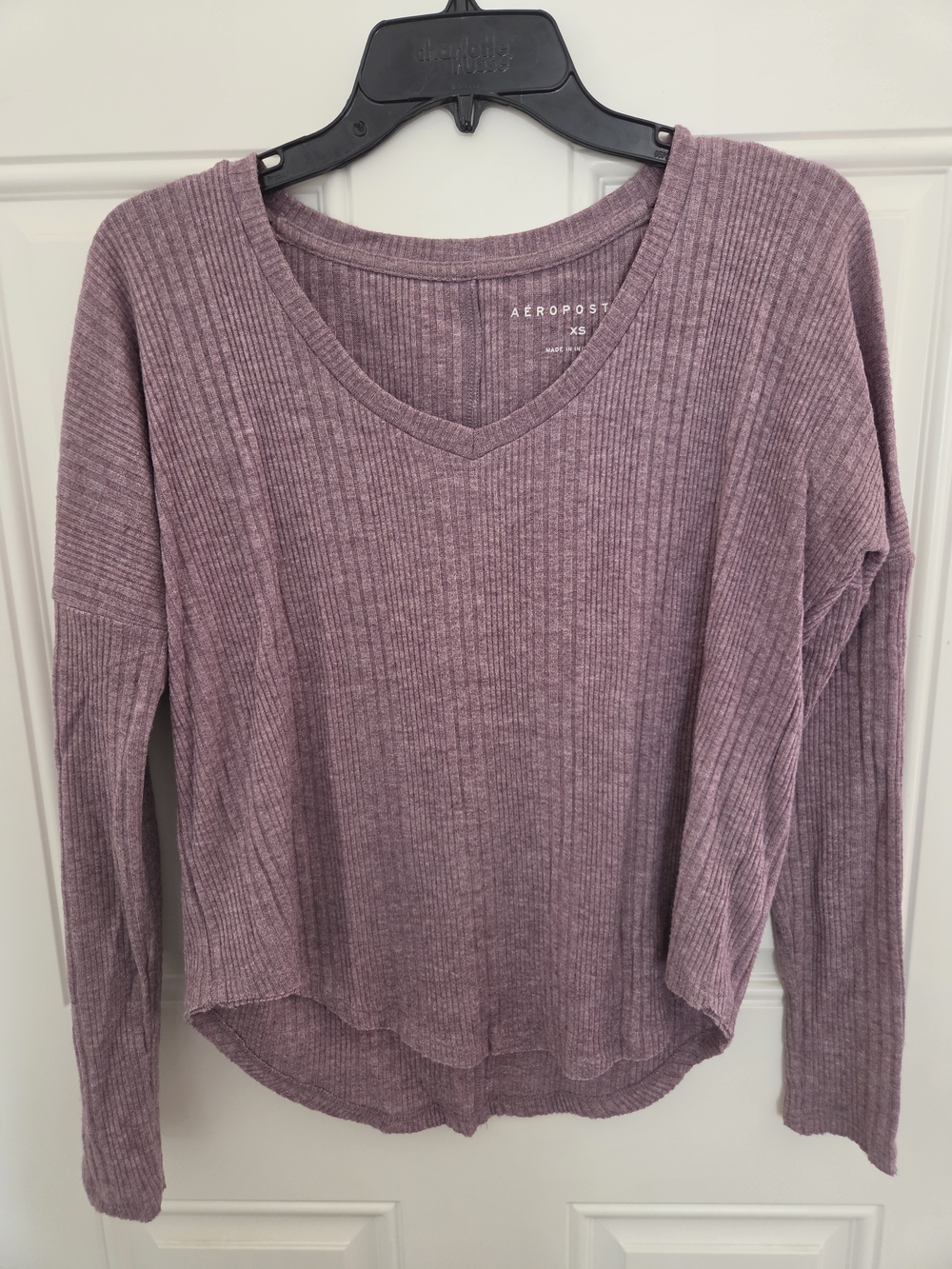 Aeropostale Women's Ribbed V-Neck Long Sleeve Top - Dusty Mauve
